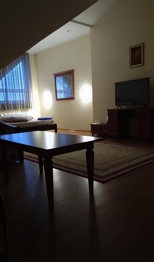 Bra Haus Hotel Branyiv Kültér fotó