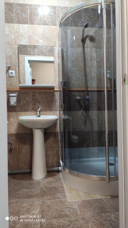 Bra Haus Hotel Branyiv Kültér fotó