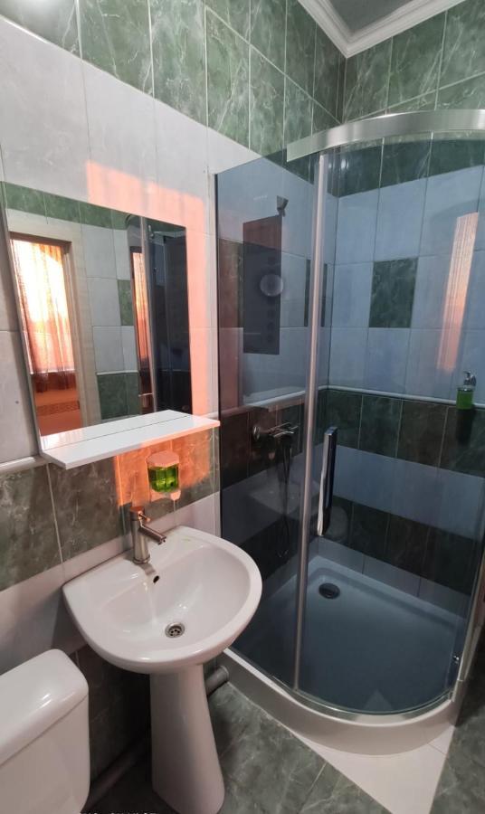 Bra Haus Hotel Branyiv Kültér fotó